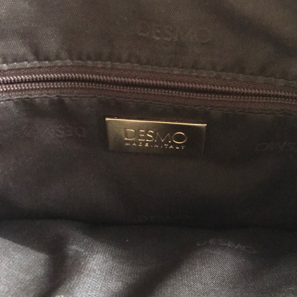 Desmo Handbag - Picture 3 of 4